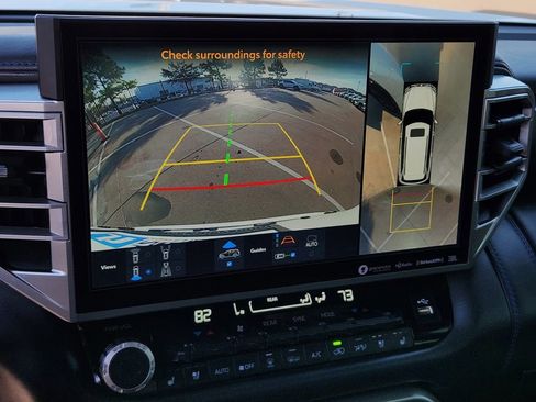 Used 2024 Toyota Sequoia Platinum image 25