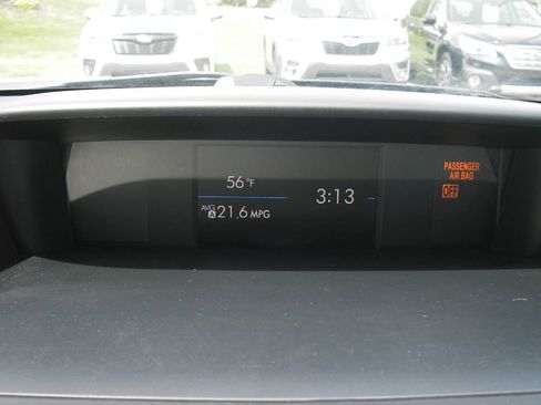Used 2014 Subaru Forester 2.5i Premium w/ All-Weather Package AWD/4WD image 20