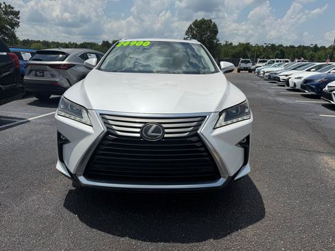 Used 2017 Lexus RX 350 Premium w/ Premium Package FWD image 3