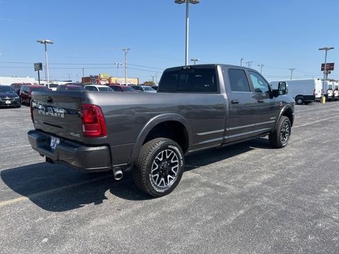 Used 2025 RAM 2500 Limited image 7