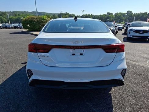 Used 2023 Kia Forte LXS FWD image 7