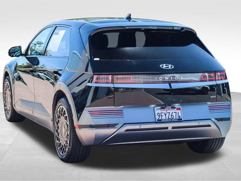 Used 2023 Hyundai Ioniq 5 Limited AWD/4WD image 4