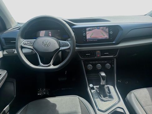 Used 2023 Volkswagen Taos SE FWD image 20