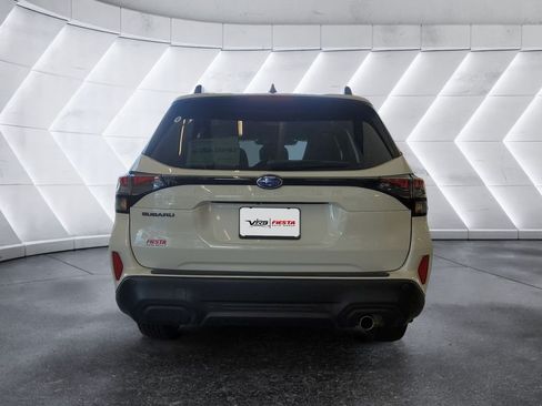 Used 2026 Subaru Forester Limited AWD/4WD image 5