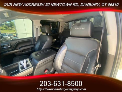 Used 2018 GMC Sierra 1500 Denali w/ Denali Ultimate Package AWD/4WD image 18