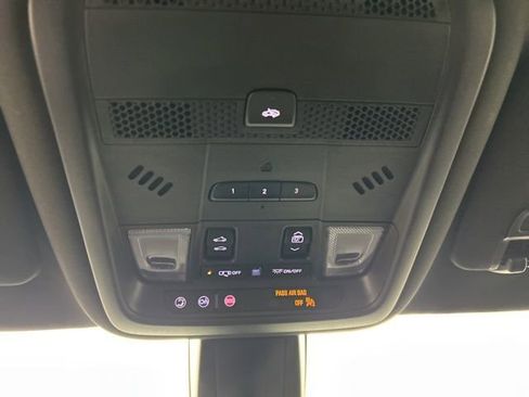 Used 2024 Cadillac XT6 Sport w/ LPO, ONYX Package image 25