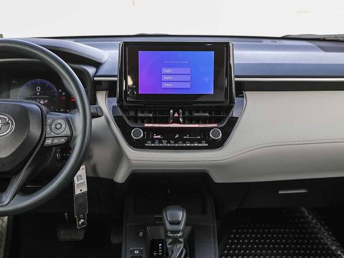 New 2026 Toyota Corolla Cross L image 15