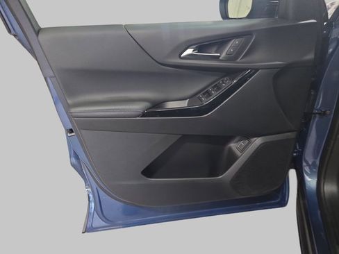 New 2026 Chevrolet Equinox LT w/ Convenience Package II image 30