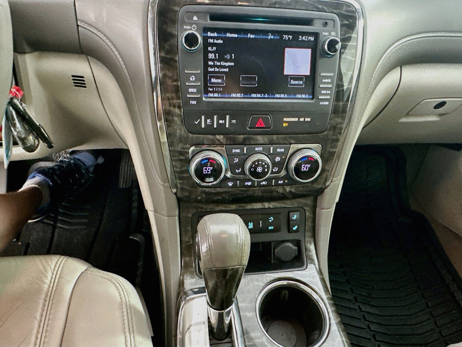 Used 2014 Buick Enclave Leather FWD image 15