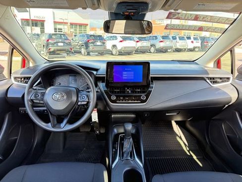 Certified 2024 Toyota Corolla LE image 9