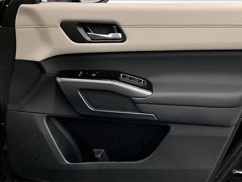 New 2025 Nissan Pathfinder SL w/ Lighting Package (N92) image 34