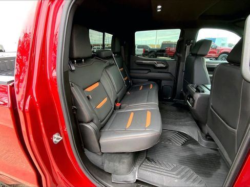 Used 2024 GMC Sierra 1500 AT4 w/ Technology Package image 19