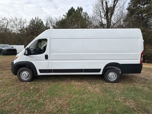 New 2026 RAM ProMaster 3500 w/ Convenience Group image 10