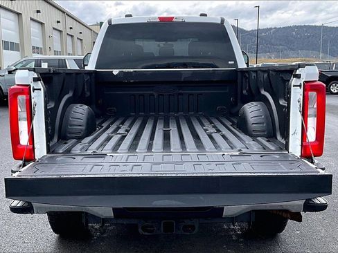 Used 2024 Ford F350 XLT image 18