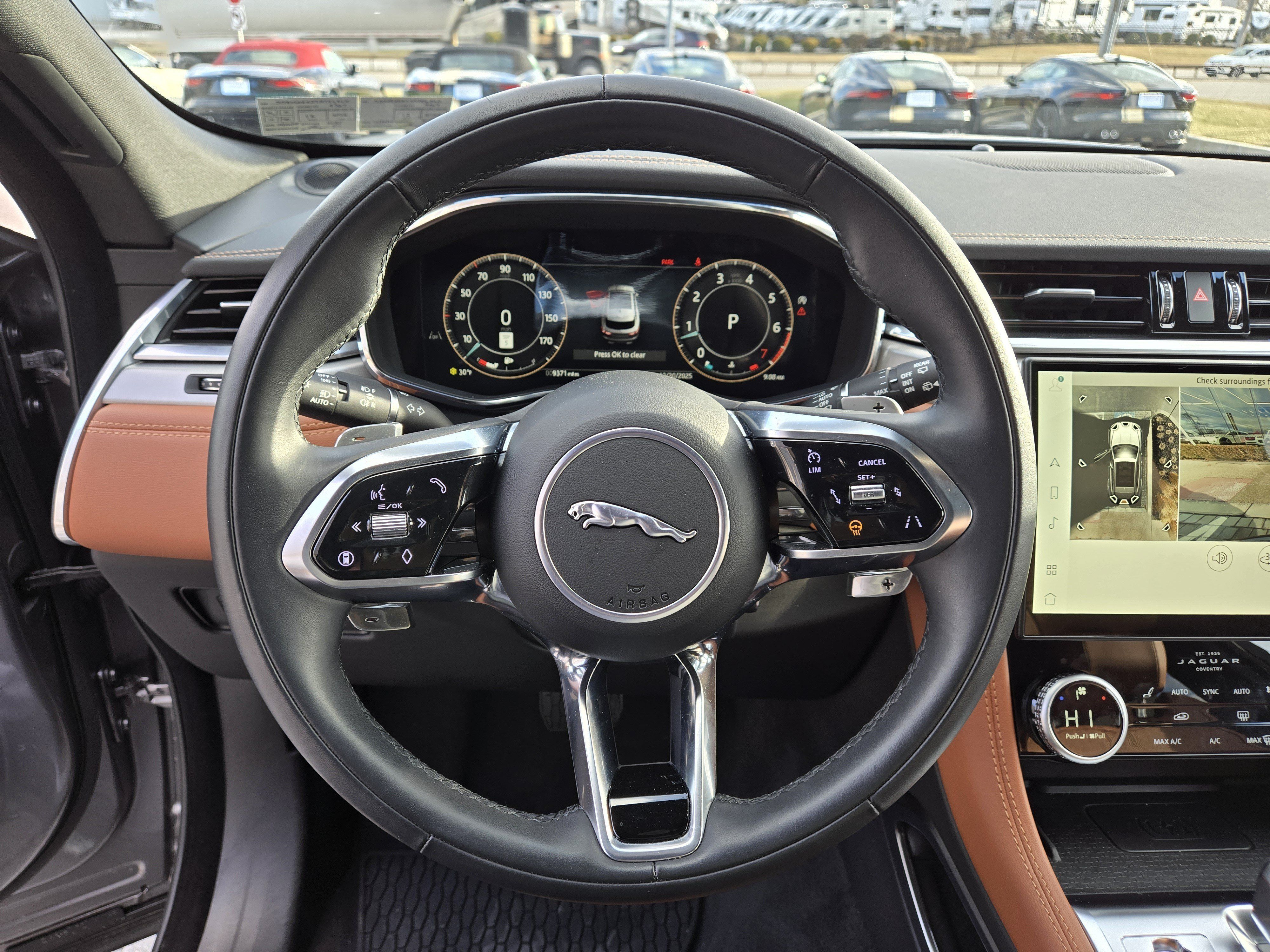 Certified 2026 Jaguar F-PACE R-Dynamic S AWD/4WD image 18