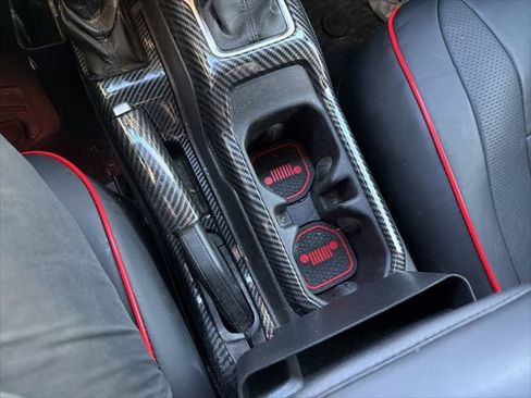 Used 2020 Jeep Gladiator Sport w/ Quick Order Package 24S image 18