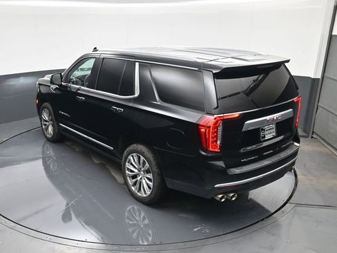 Used 2021 GMC Yukon Denali w/ Denali Premium Package image 33