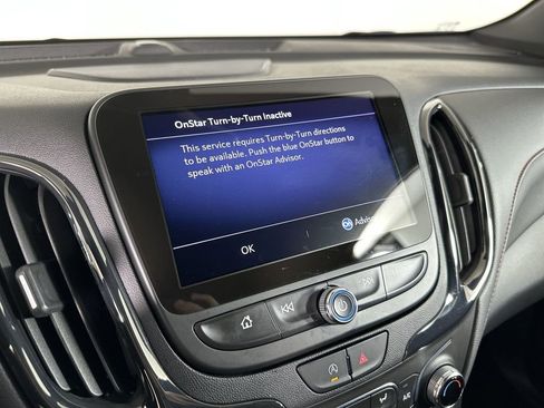 Certified 2023 Chevrolet Equinox RS w/ RS Leather Package image 17