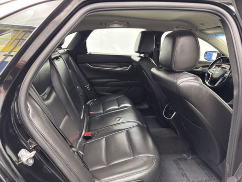 Used 2019 Cadillac XTS Luxury image 34