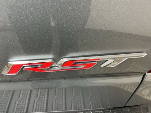 Used 2023 Chevrolet Silverado 1500 RST AWD/4WD image 11
