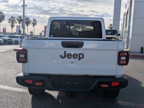 New 2026 Jeep Gladiator Mojave AWD/4WD image 4