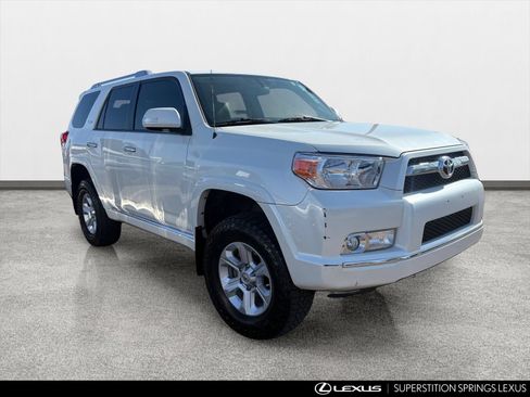 Used 2012 Toyota 4Runner Limited AWD/4WD image 2