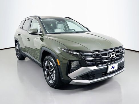 Used 2025 Hyundai Tucson SEL AWD/4WD image 3