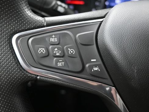Used 2022 Chevrolet Equinox LT FWD image 25