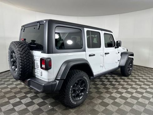 Used 2023 Jeep Wrangler Unlimited w/ Cold Weather Group image 3
