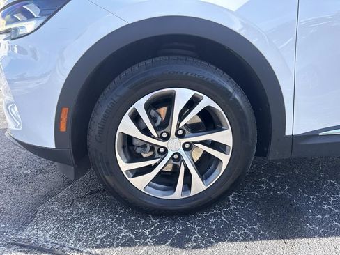 Used 2021 Buick Envision Essence FWD image 10