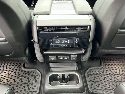 New 2026 Jeep Grand Wagoneer 4WD image 16