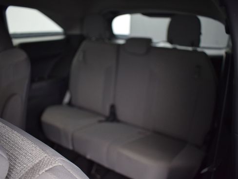 Used 2025 Toyota Sienna LE image 13