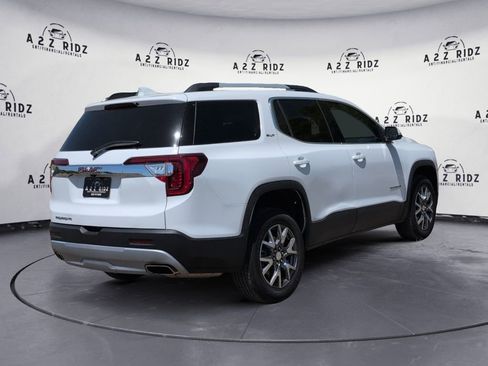Used 2023 GMC Acadia SLT image 6