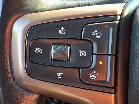 Used 2021 Chevrolet Tahoe High Country w/ Premium Package AWD/4WD image 24