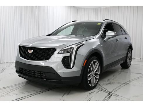 Used 2023 Cadillac XT4 Sport AWD/4WD image 4