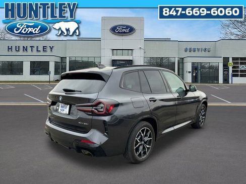Used 2023 BMW X3 xDrive30i w/ M Sport Package image 5