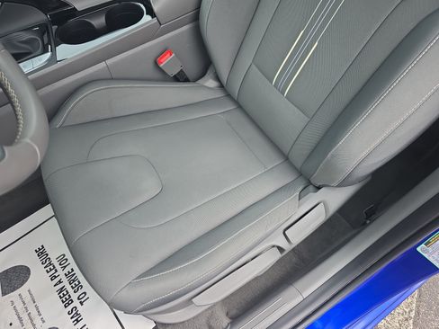 Used 2023 Hyundai Elantra SEL w/ Convenience Package FWD image 14