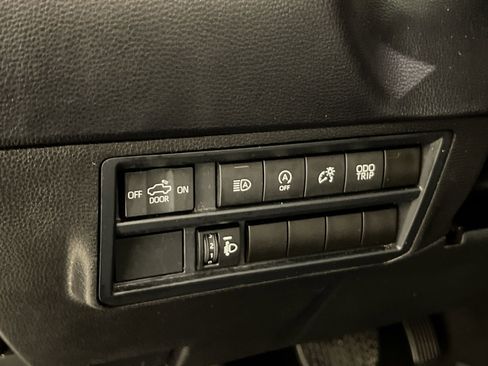 Used 2024 Toyota Tundra SR image 30