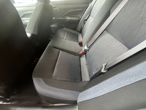 Used 2025 Nissan Versa SV FWD image 25