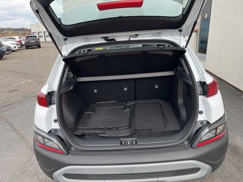 Used 2023 Hyundai Kona SE image 20
