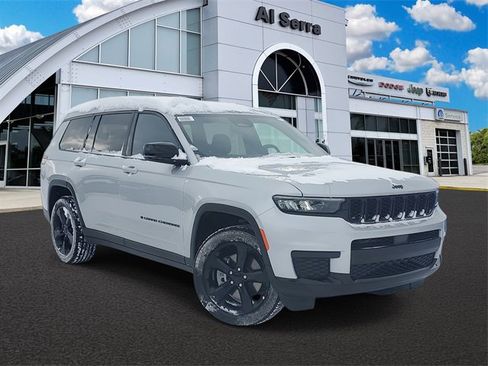 New 2025 Jeep Grand Cherokee L Altitude image 1