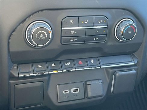 Certified 2024 Chevrolet Silverado 1500 Custom w/ Turbomax Blackout Package image 18