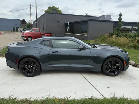 Used 2022 Chevrolet Camaro LT w/ RS Package RWD image 8