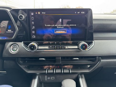 Used 2024 Chevrolet Colorado Trail Boss image 18