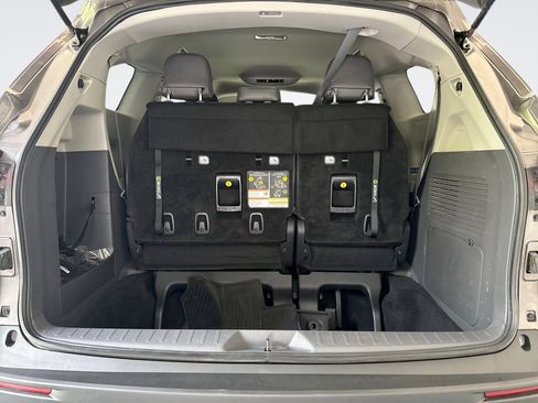 Used 2022 Toyota Sienna LE AWD/4WD image 19