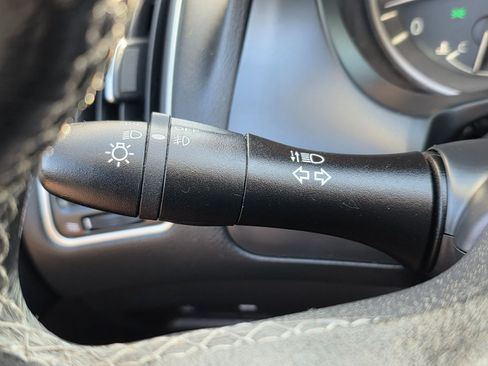 Used 2018 INFINITI Q50 Sport image 36