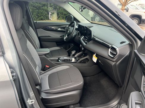 New 2026 Chevrolet TrailBlazer LT w/ Convenience Package image 40