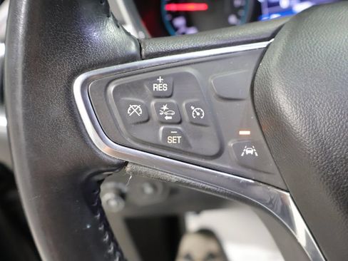 Used 2020 Chevrolet Equinox LT AWD/4WD image 34