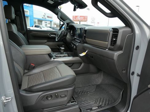 Certified 2024 Chevrolet Silverado 1500 ZR2 w/ ZR2 Bison Edition image 16