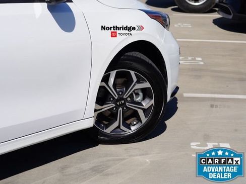 Used 2021 Kia Forte LXS FWD image 9